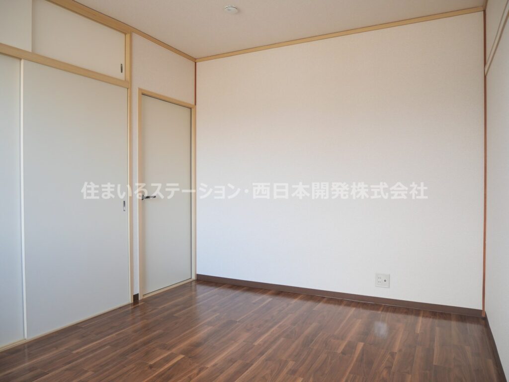 サンビレッジブライトA201_北西洋室2