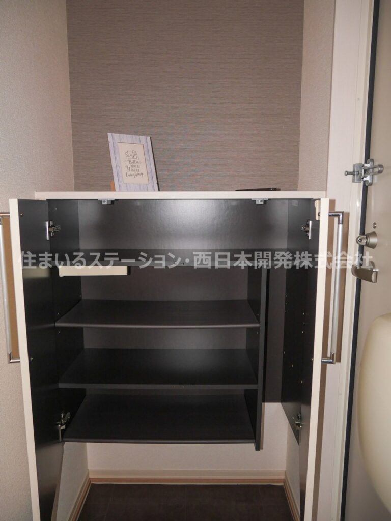 コンフォール201_玄関収納