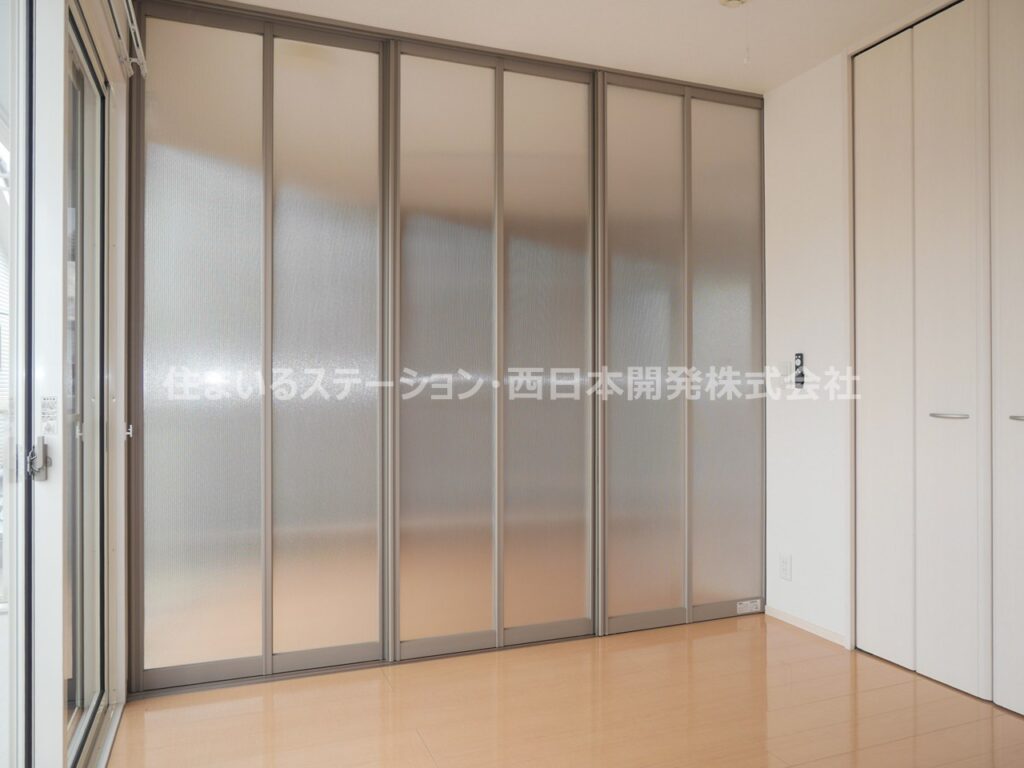 コンフォール201_洋室引き戸