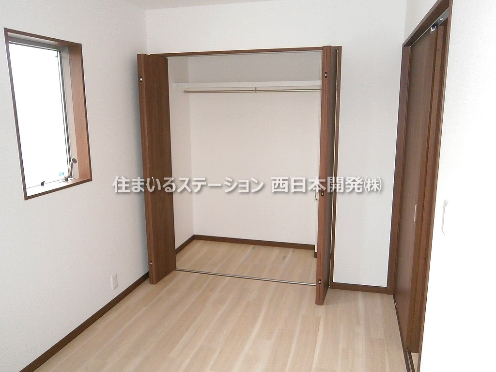 Iris総社中央201_洋室