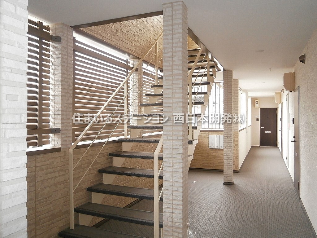 Iris総社中央_ホール