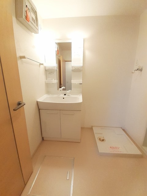 ルミエールC201_洗面脱衣所