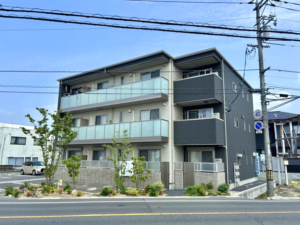 アンフェミュール_外観提供分