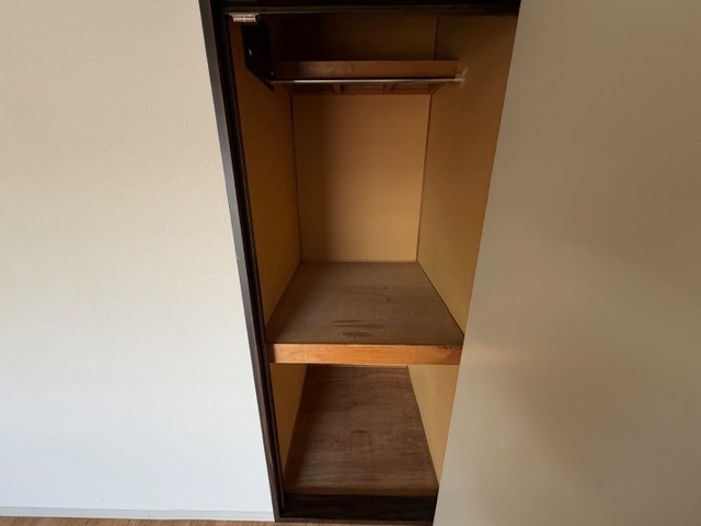 アルファ倶楽部202_収納