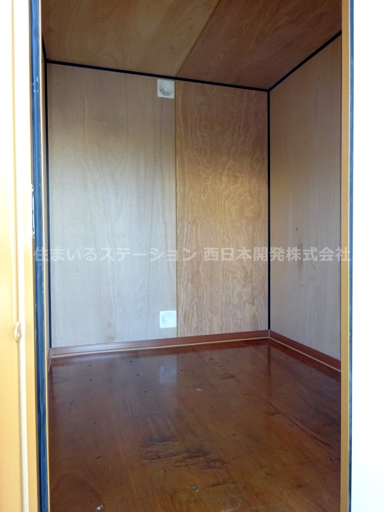 貸コンテナ井手M_内部