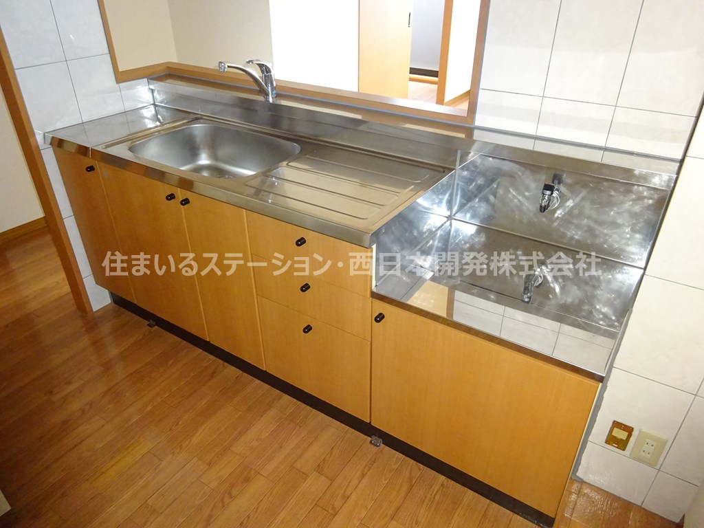 オレンジペコー202_キッチン