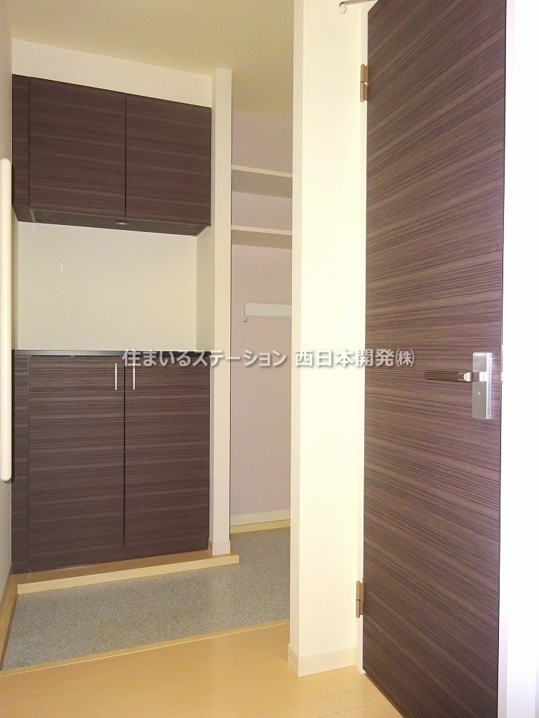 プラセール202_玄関2