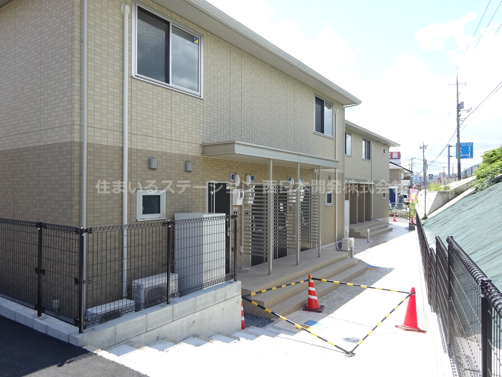 アースガーデンSOJAⅡ_エントランス