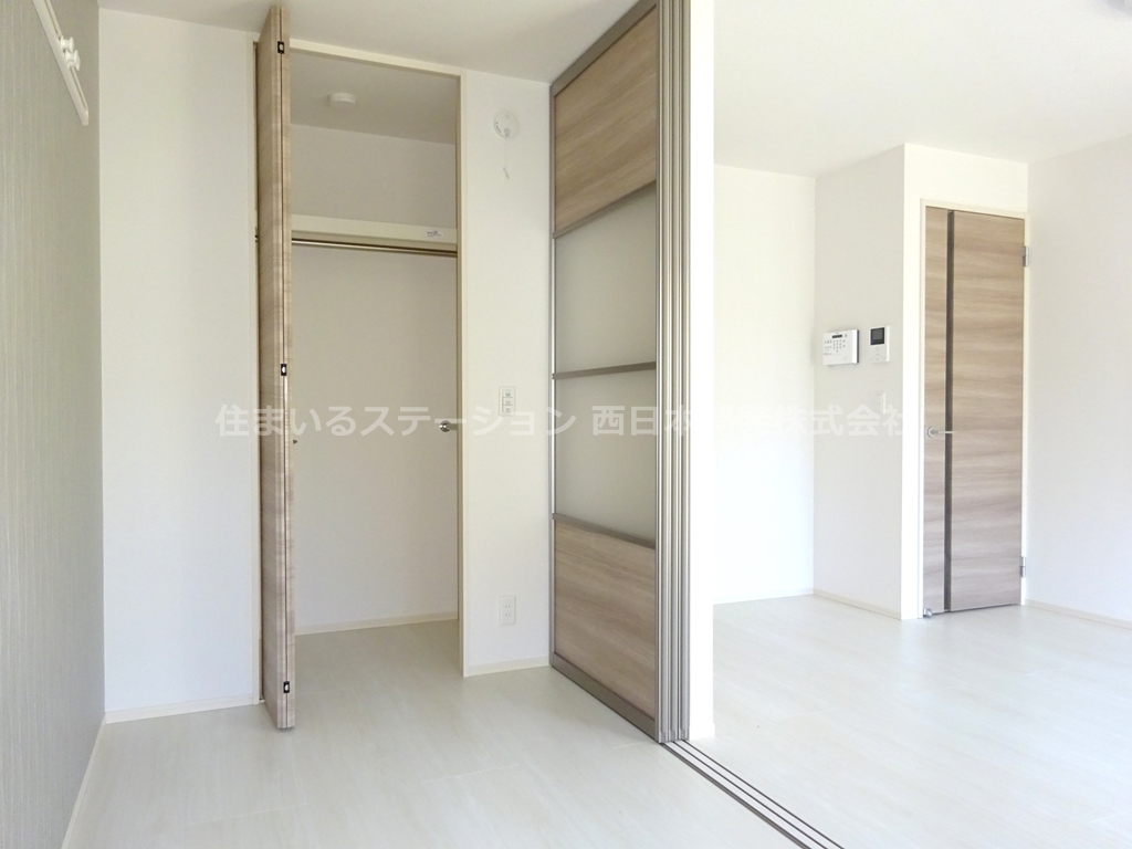 アースガーデンSOJAⅡ105_洋室