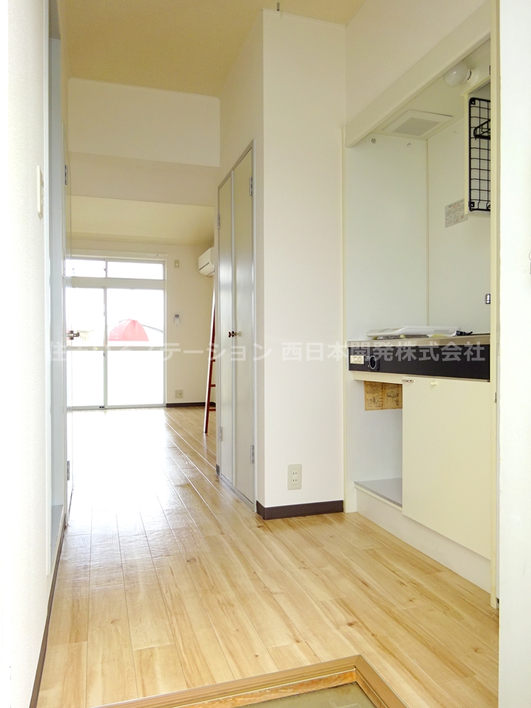 ジョイフルIDE201_玄関