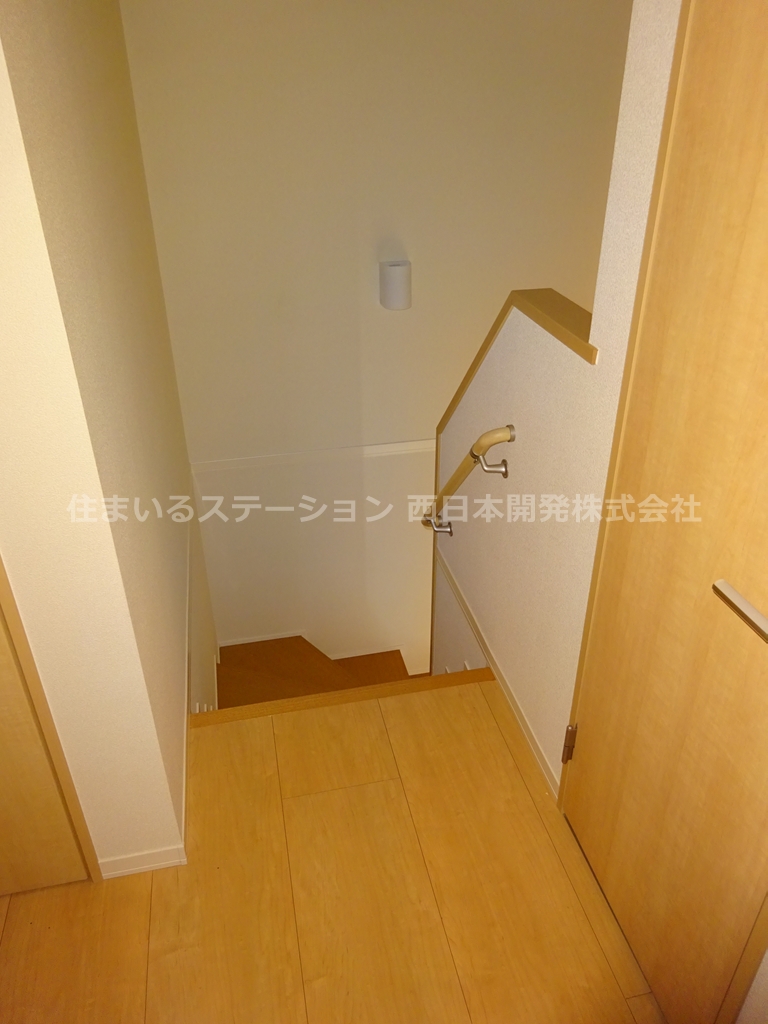 レーヴ203_階段スペース