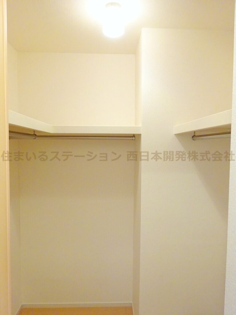 ピッコラカーサ102_ウォークインクローゼット
