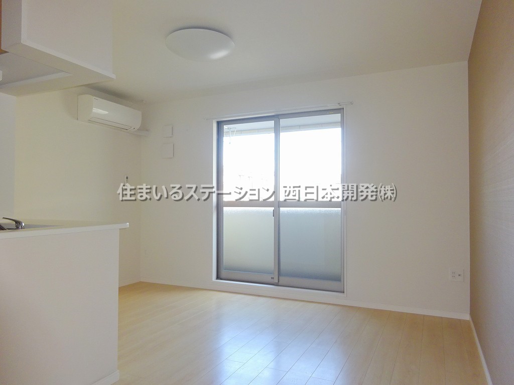 スターテラスL203_LDK