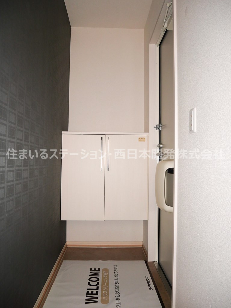 コンフォール101_玄関