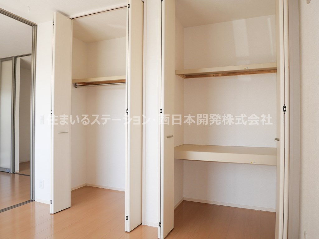 コンフォール101_北洋室収納