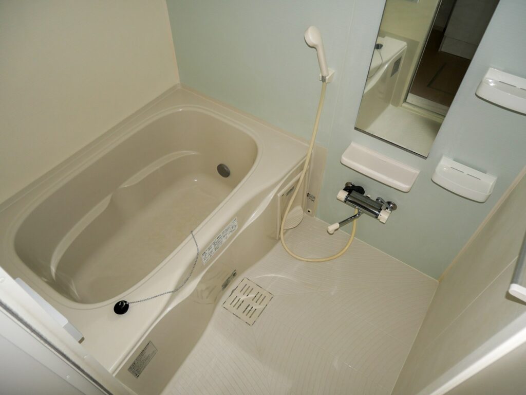 ベルソレイユA201_浴室