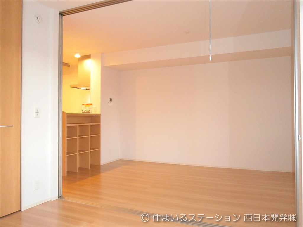 ブルースター東宮A101_LDK4