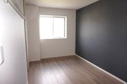 アンフェミュール203_北東洋室