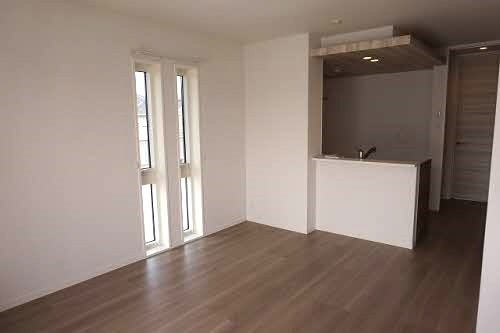 アンフェミュール203_LDK2