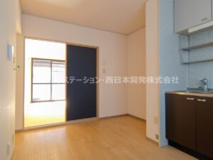 アーバンコートA103_DK2