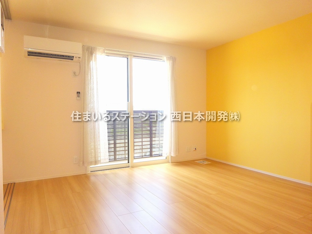 ウィンクルムB203_LDK2