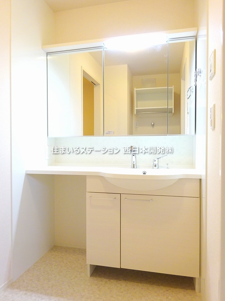ウィンクルムB203_洗面化粧台