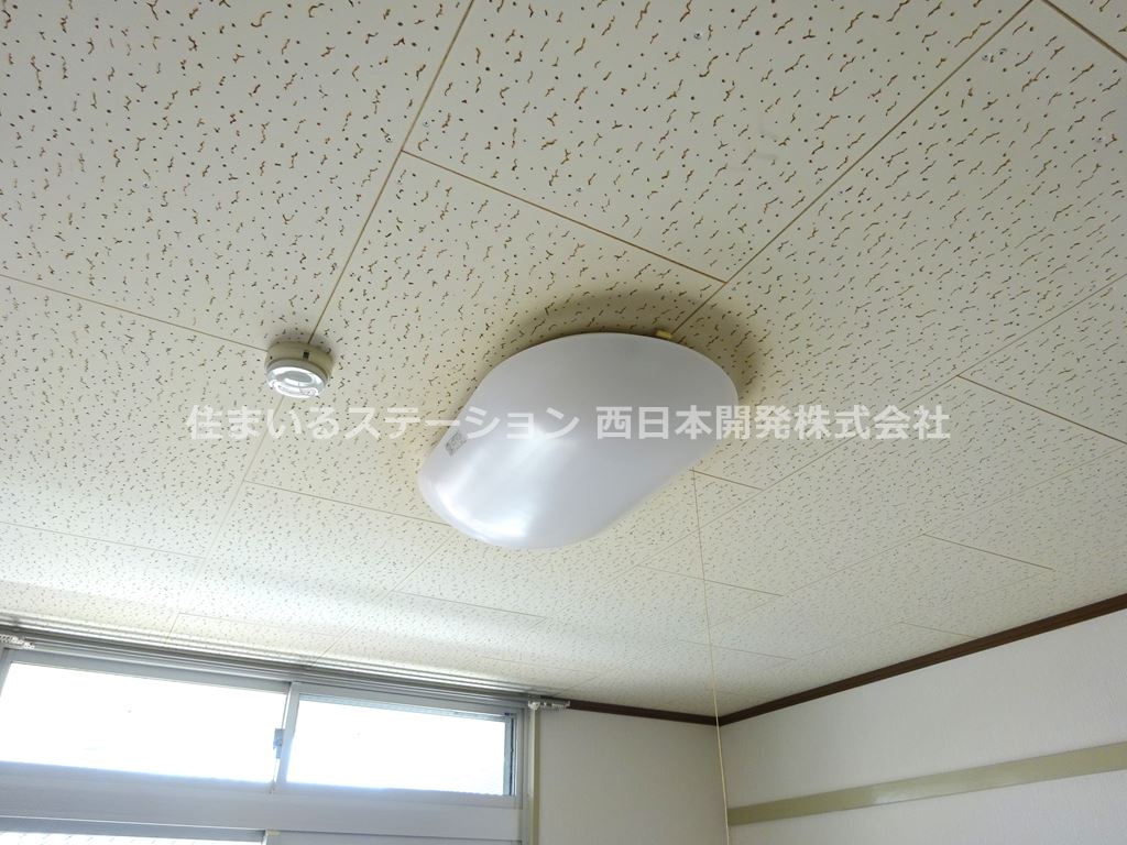 アースウェル203_照明器具