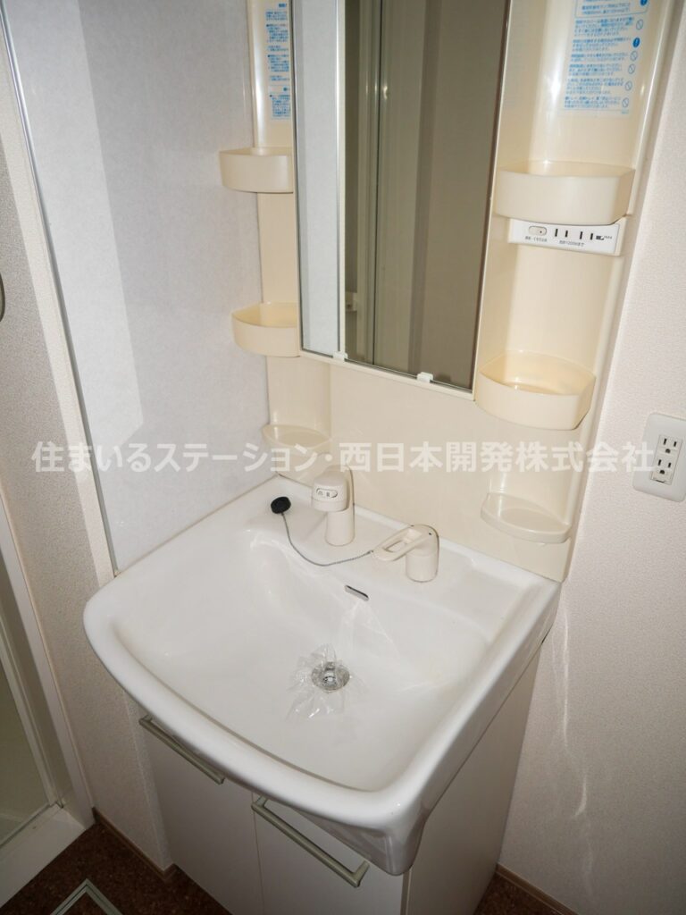 コロンジュ101_洗面化粧台