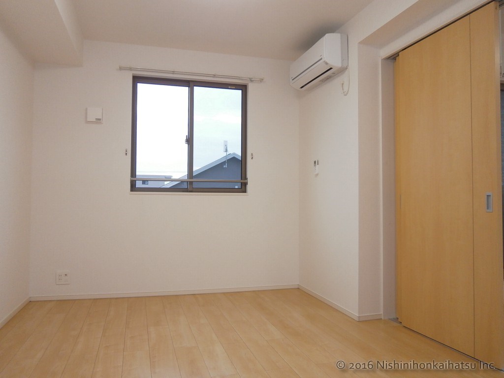 フラン総社303_洋室