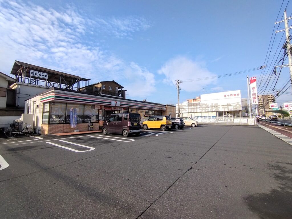 施設_セブンイレブン中央1丁目店