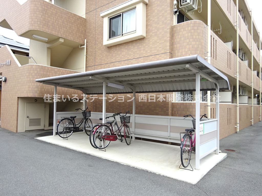 ディアコート清音_駐輪場