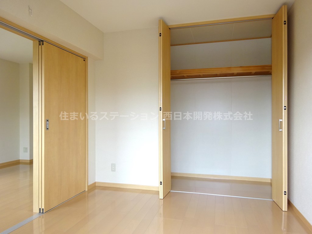 カーサディファータ302_洋室2