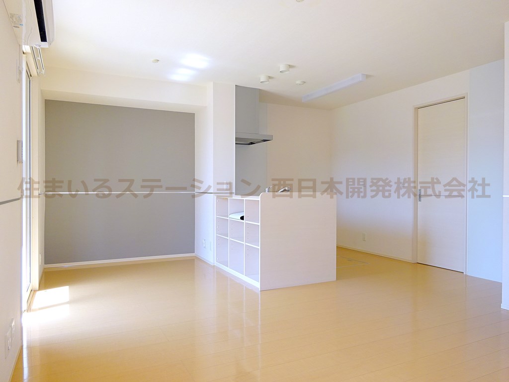 シャルマンアブニール102_LDK2