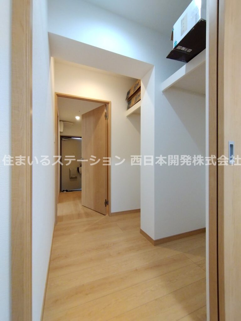 ハレレア105_ウォークスルークローゼット