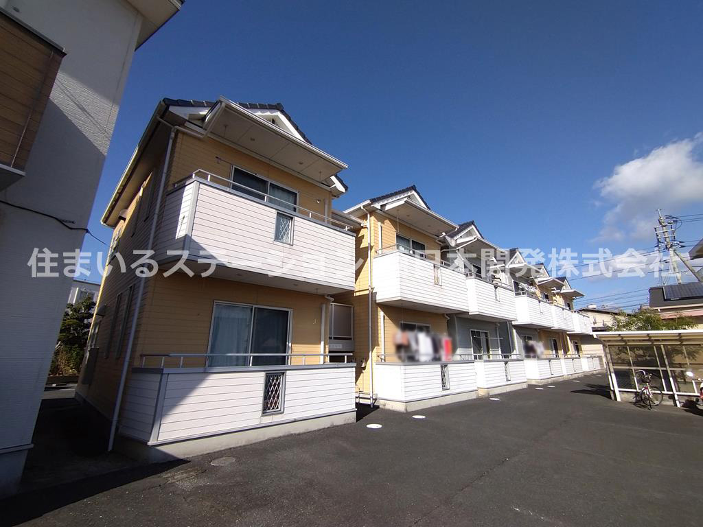 ライフアベニュⅡ_外観バルコニー側