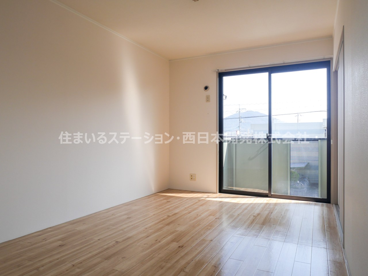 アーブルヴェール201_DK南洋室