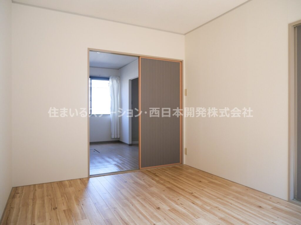 アーバンコートA103_DK南洋室2