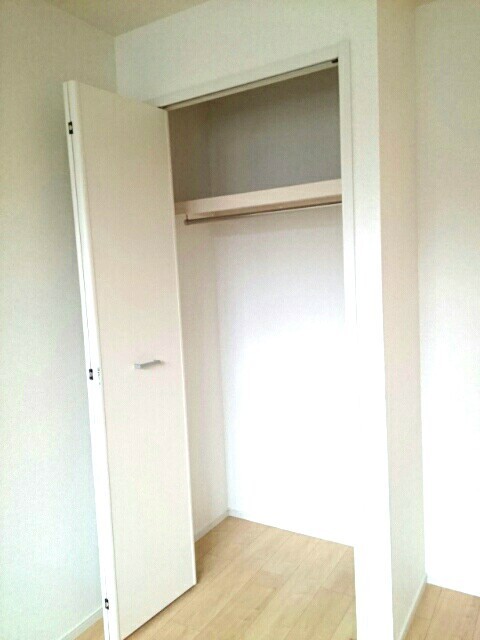 シェトアA202_南洋室収納