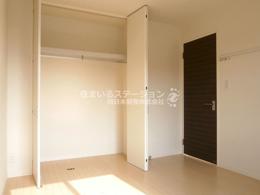 セレーナA102_洋室2