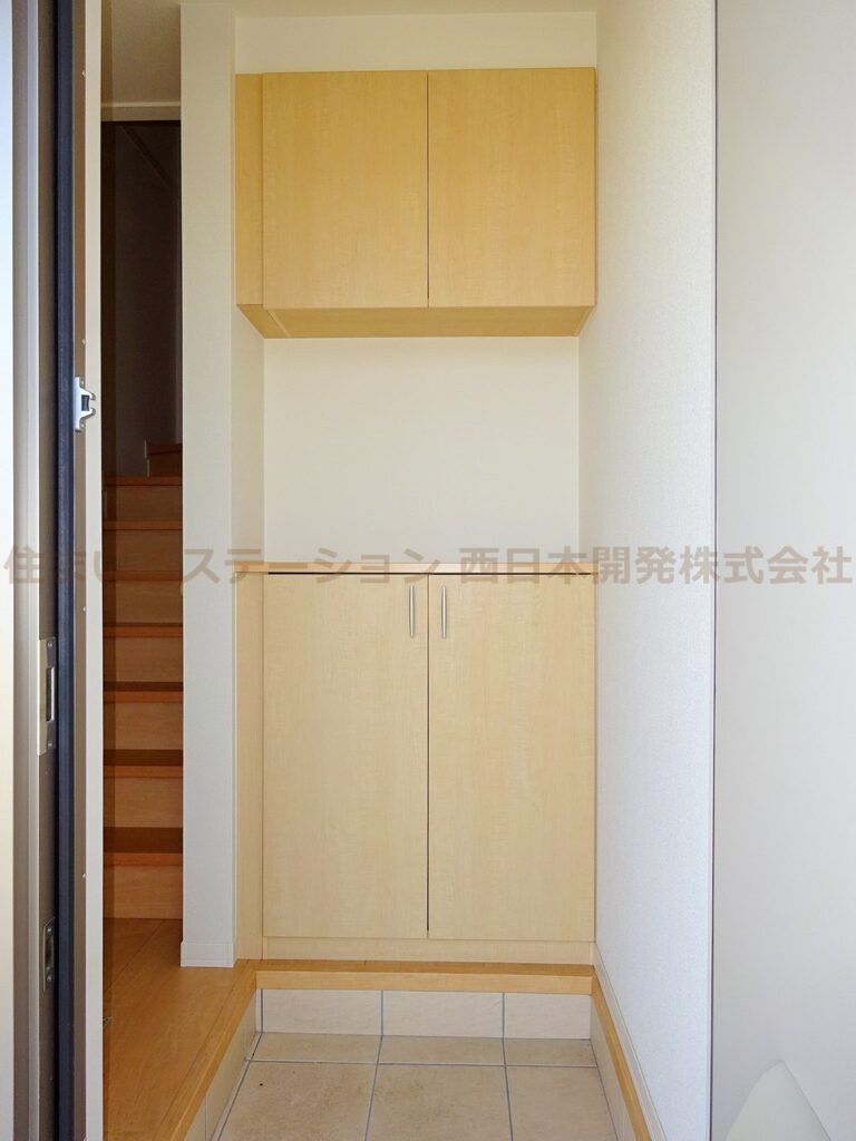 パーシモン205_玄関