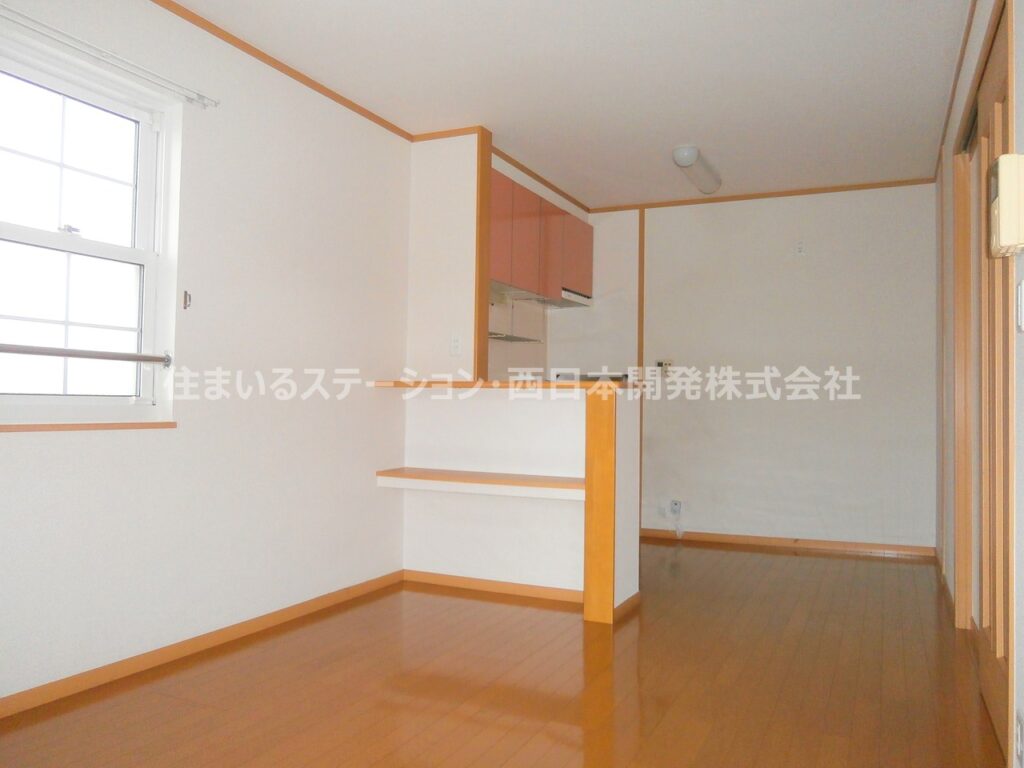 アモロッソTOMO201_LDK2