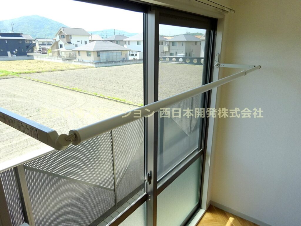 ビックイーストⅡA202_室内物干し