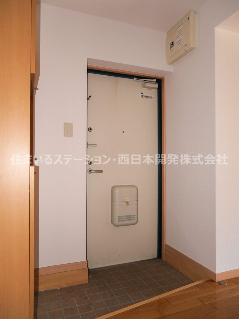 マンションはれ102_玄関