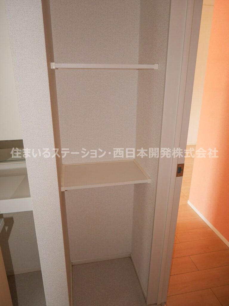 セレーノC203_洗面脱衣所収納