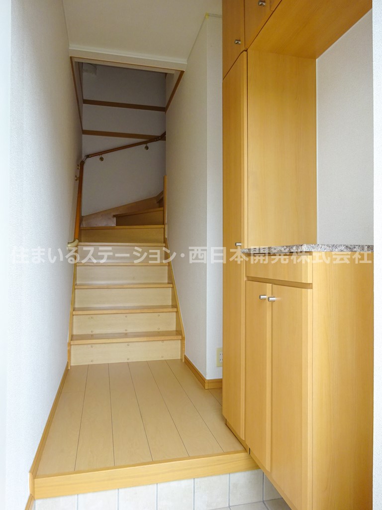 RiverSide東祥B205_玄関