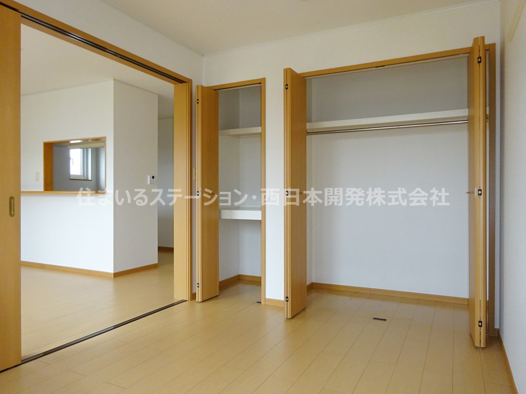 RiverSide東祥B205_南洋室2