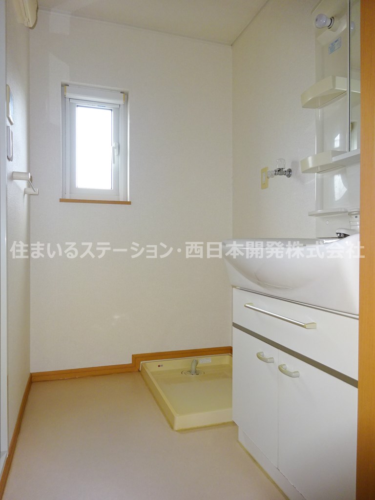RiverSide東祥B205_洗面脱衣所