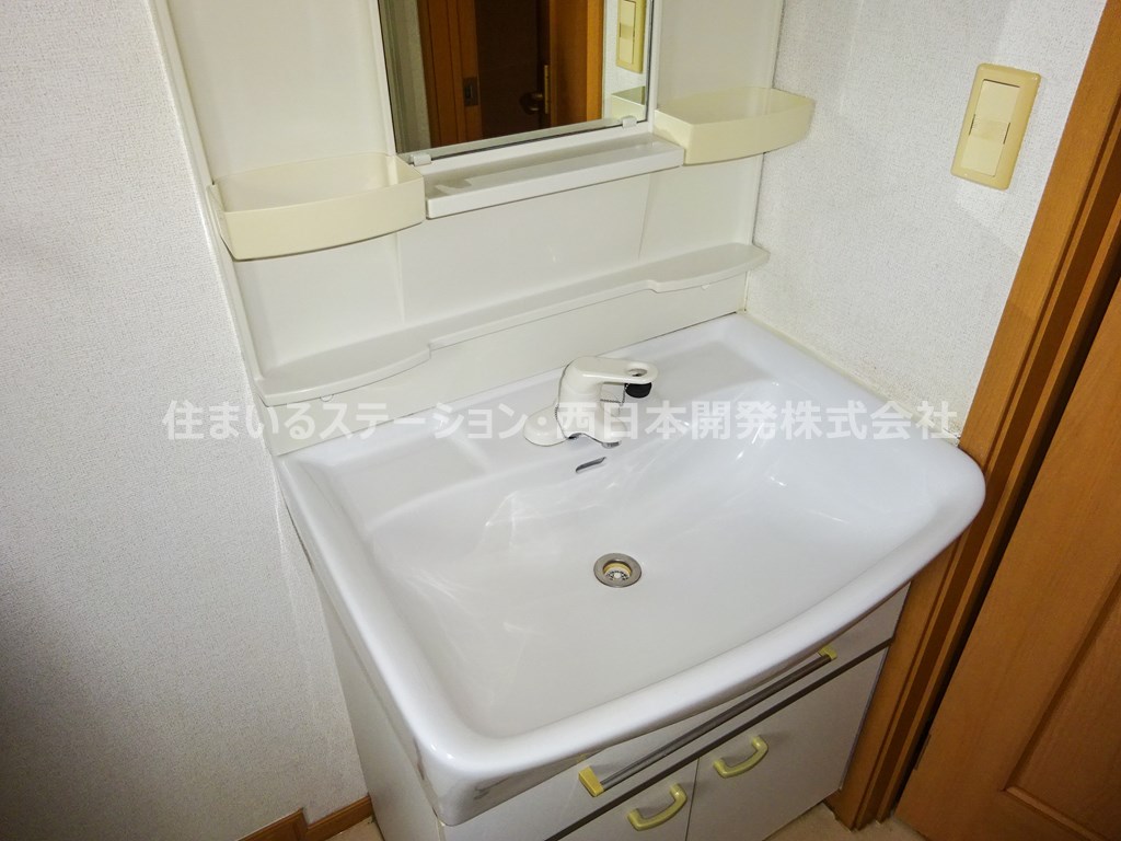 RiverSide東祥B205_洗面化粧台