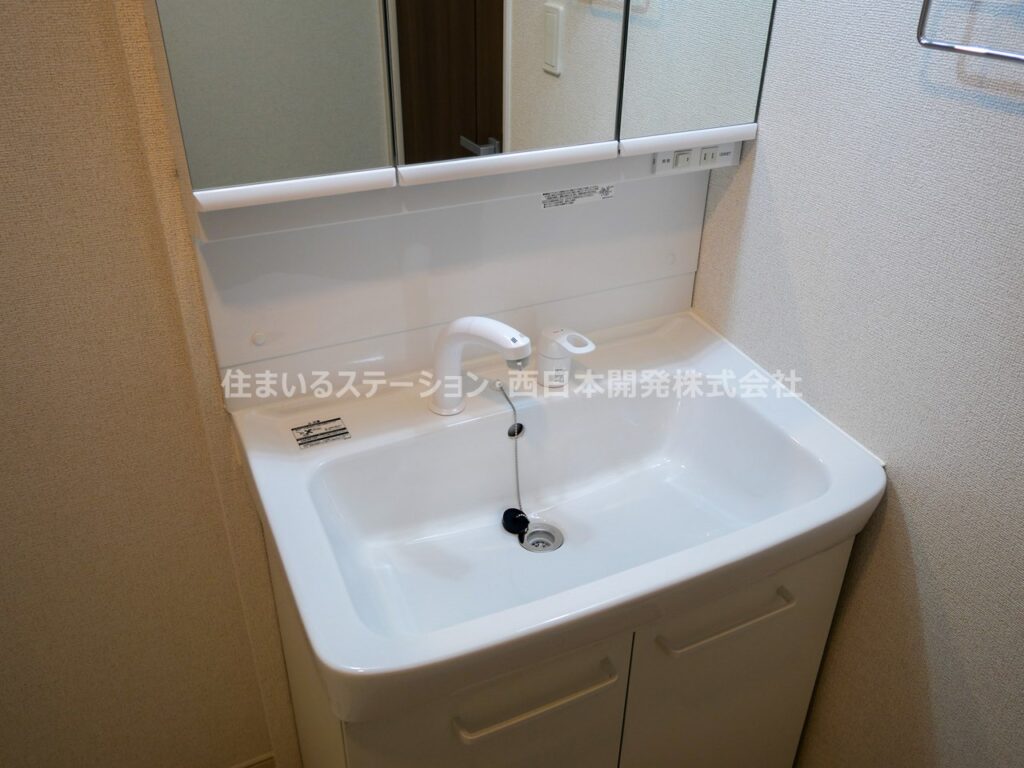 クレメント101_洗面化粧台