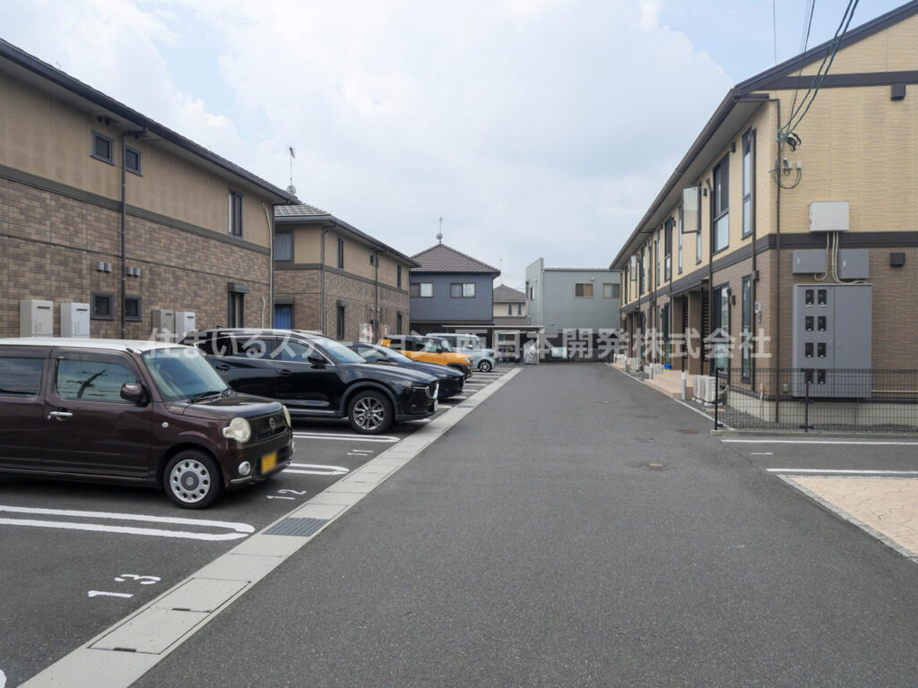 フォーチューン真壁C_駐車場